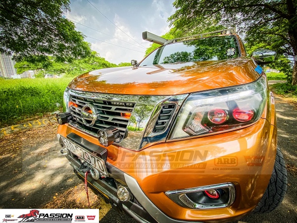 Nissan Navara Độ Đèn Led và Trang Bị Đi Dã Ngoại