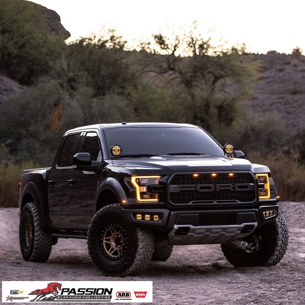 Đèn Led Rigid 360-Series 4 Inch Led Off-Road Spot Beam Amber Backlight màu vàng | PassionAuto